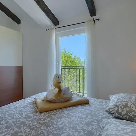 Romana * Sveti Petar u Sumi