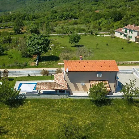 Romana * Sveti Petar u Sumi